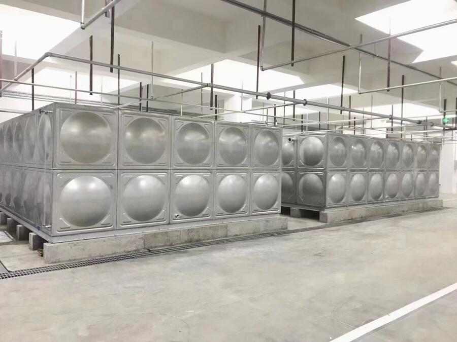 不锈钢水箱 选购指南与不锈钢板产品全解析